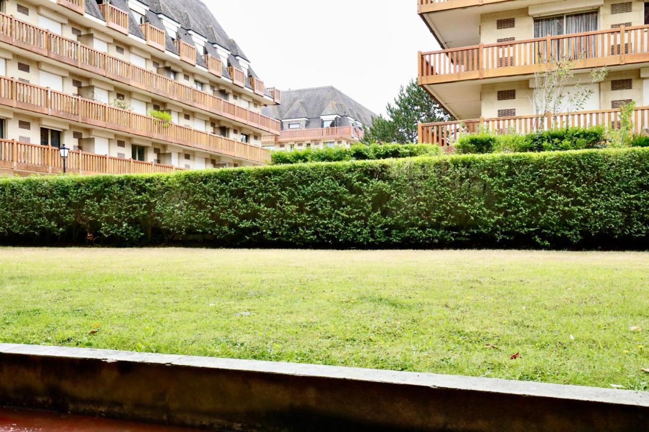 Studio Royal De La Plage Deauville Eksteriør bilde